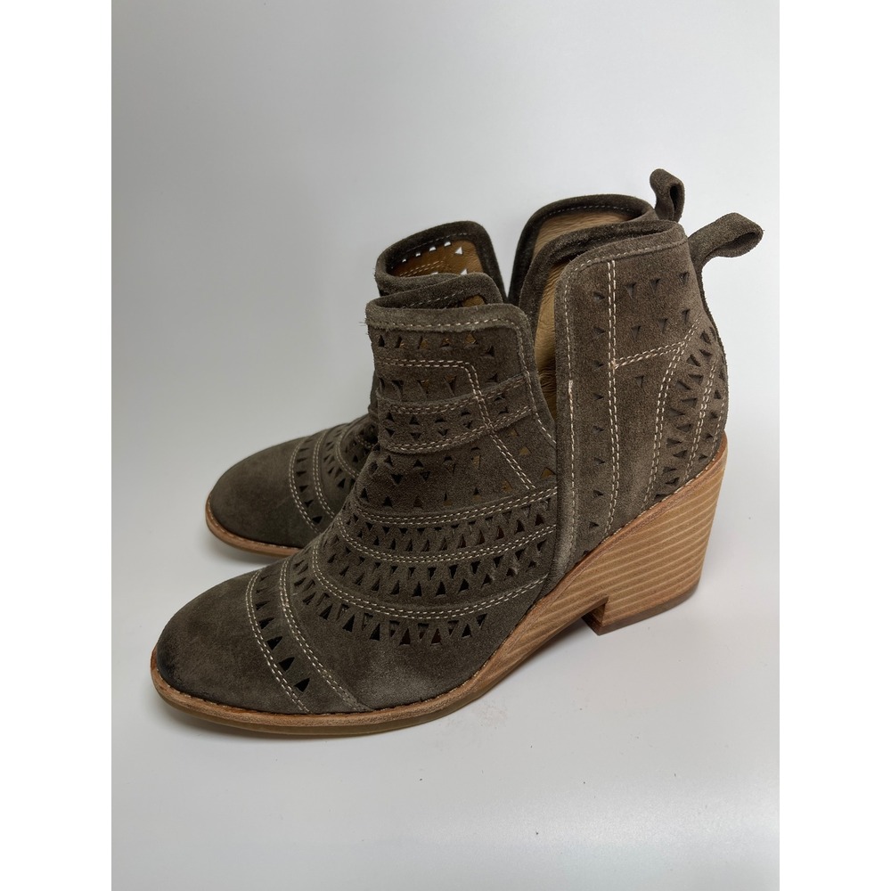 Sofft Sharnell Olive Green Suede Laser Cut Wedge Ankle Boots Womens 7.5 M